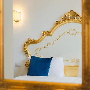 https://flove-rooms.hotelslidodijesolo.com